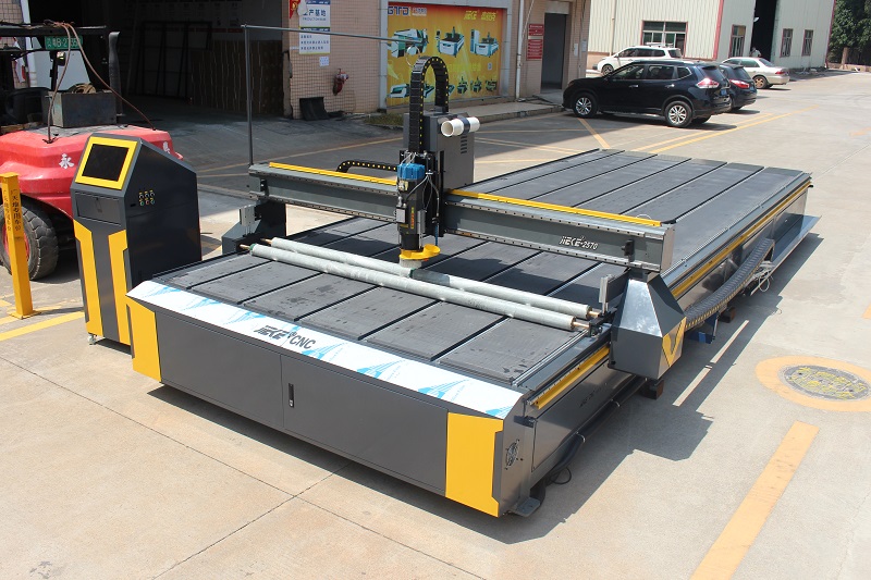 华体会电子数控教您正确保养铝板雕刻机